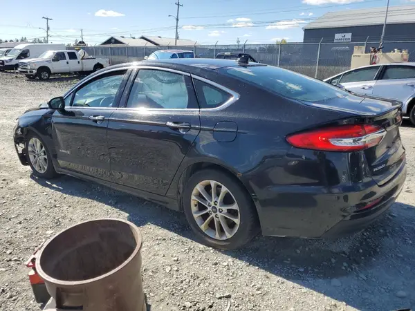 3FA6P0MUXKR155666 2019 FORD FUSION - Image 2