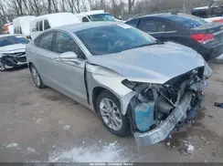 3FA6P0MUXKR167929 2019 FORD FUSION