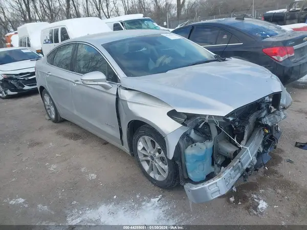 3FA6P0MUXKR167929 2019 FORD FUSION - Image 1