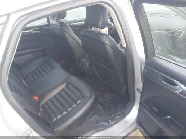 3FA6P0MUXKR167929 2019 FORD FUSION - Image 8
