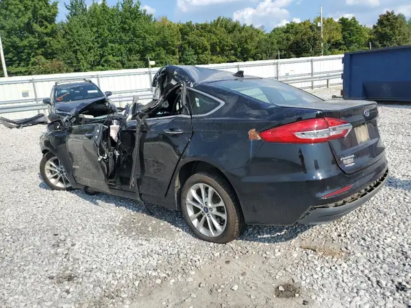 3FA6P0MUXKR202856 2019 FORD FUSION - Image 2