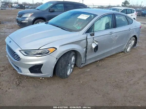 3FA6P0MUXKR253886 2019 FORD FUSION - Image 2