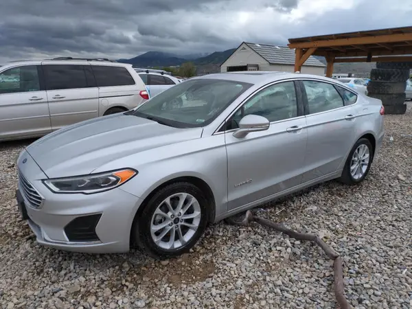 3FA6P0MUXKR257260 2019 FORD FUSION - Image 1