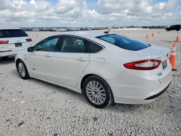3FA6P0PU0GR224075 2016 FORD FUSION - Image 2