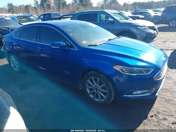 3FA6P0PU0HR128142 2017 FORD FUSION - Image 1