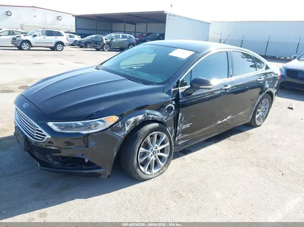3FA6P0PU0HR157401 2017 FORD FUSION - Image 2