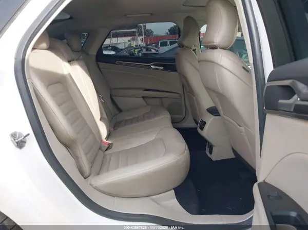 3FA6P0PU0HR214020 2017 FORD FUSION - Image 8