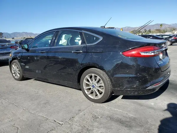 3FA6P0PU0HR379470 2017 FORD FUSION - Image 2