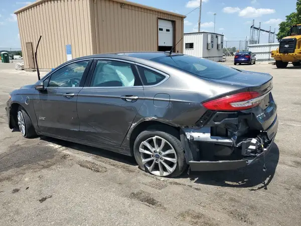 3FA6P0PU0JR105529 2018 FORD FUSION - Image 2