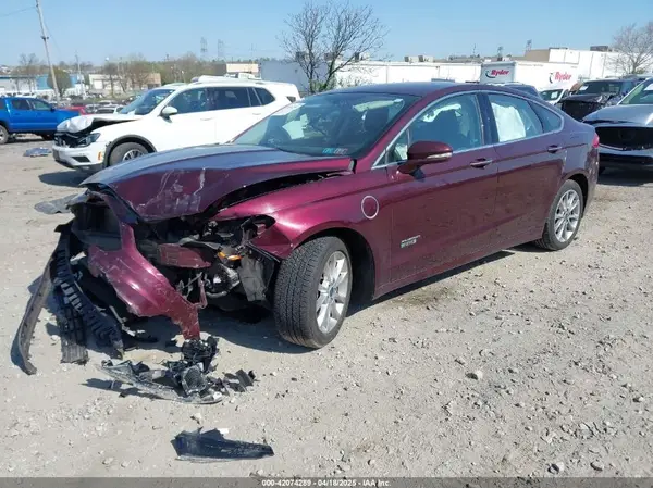3FA6P0PU0JR105997 2018 FORD FUSION - Image 2