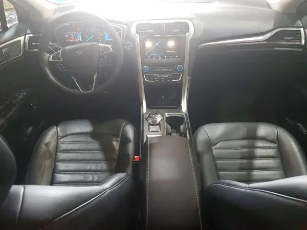 3FA6P0PU0JR130270 2018 FORD FUSION - Image 8