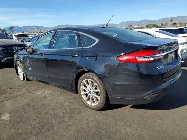 3FA6P0PU0JR224858 2018 FORD FUSION - Image 2