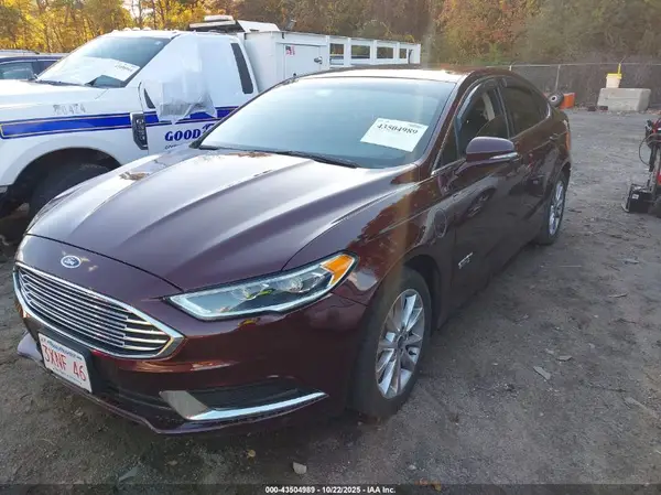 3FA6P0PU0JR250943 2018 FORD FUSION - Image 2