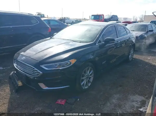3FA6P0PU0JR273980 2018 FORD FUSION - Image 2