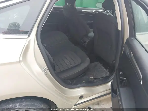 3FA6P0PU0KR223565 2019 FORD FUSION - Image 8