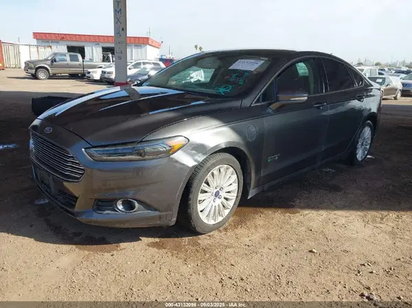 3FA6P0PU1GR145014 2016 FORD FUSION - Image 2