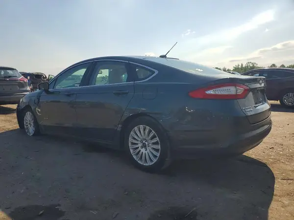 3FA6P0PU1GR191300 2016 FORD FUSION - Image 2