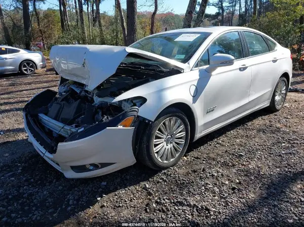 3FA6P0PU1GR213442 2016 FORD FUSION - Image 2