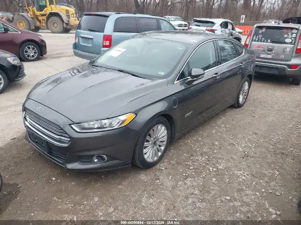 3FA6P0PU1GR374034 2016 FORD FUSION - Image 2