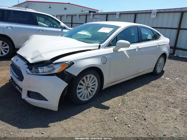 3FA6P0PU1GR397569 2016 FORD FUSION - Image 2
