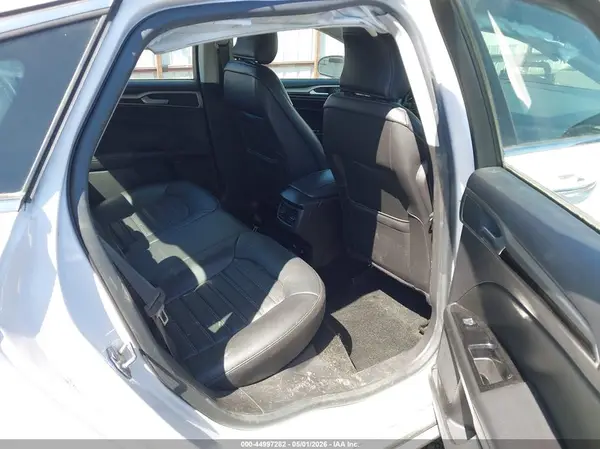 3FA6P0PU1GR397569 2016 FORD FUSION - Image 8