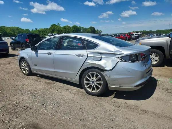 3FA6P0PU1HR160744 2017 FORD FUSION - Image 2