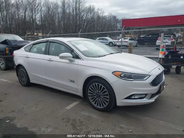 3FA6P0PU1HR288756 2017 FORD FUSION - Image 1