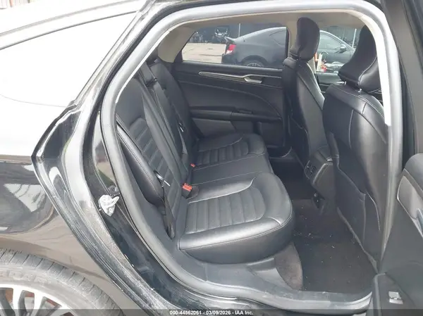 3FA6P0PU1HR306088 2017 FORD FUSION - Image 8