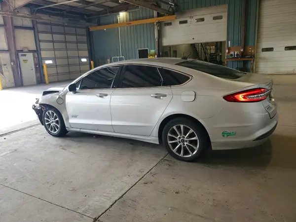 3FA6P0PU1HR379722 2017 FORD FUSION - Image 2
