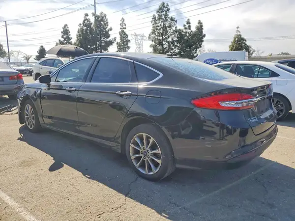 3FA6P0PU1JR260610 2018 FORD FUSION - Image 2