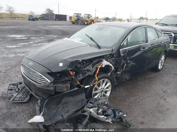 3FA6P0PU1JR264060 2018 FORD FUSION - Image 2