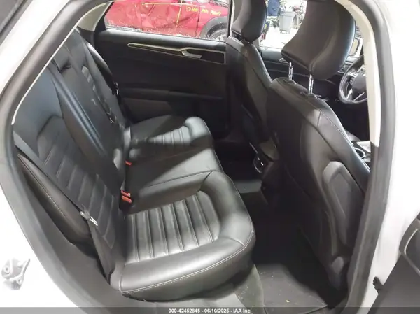 3FA6P0PU2GR182394 2016 FORD FUSION - Image 8