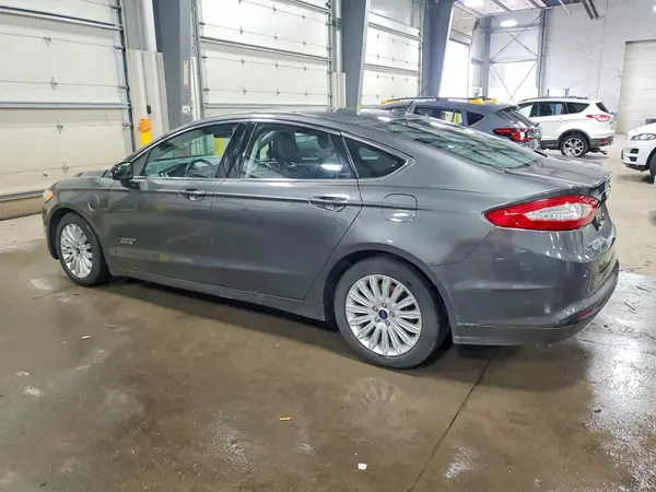 3FA6P0PU2GR313002 2016 FORD FUSION - Image 2