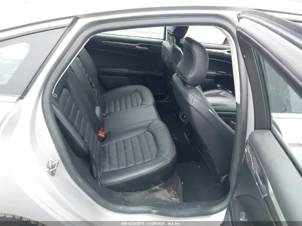 3FA6P0PU2HR160770 2017 FORD FUSION - Image 8