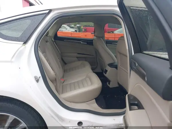 3FA6P0PU2HR253255 2017 FORD FUSION - Image 8