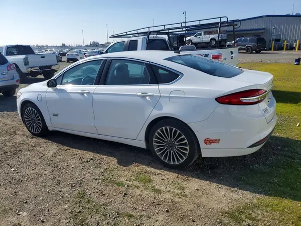 3FA6P0PU2HR306570 2017 FORD FUSION - Image 2