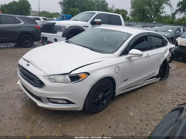 3FA6P0PU2HR345319 2017 FORD FUSION - Image 2