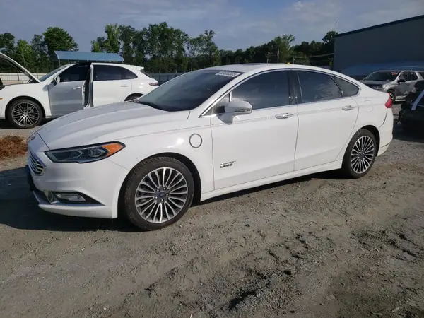 3FA6P0PU2HR377011 2017 FORD FUSION - Image 1