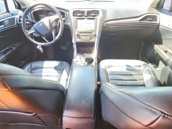 3FA6P0PU2HR379843 2017 FORD FUSION - Image 8