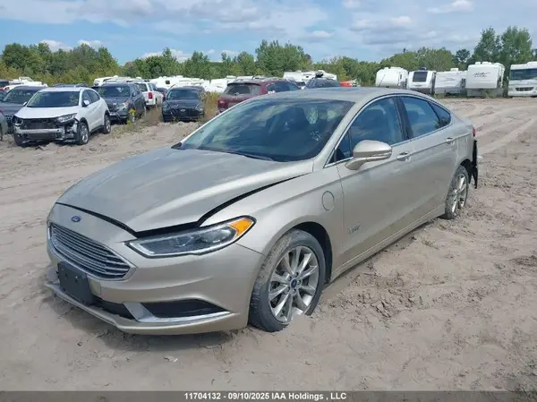 3FA6P0PU2JR227857 2018 FORD FUSION - Image 2