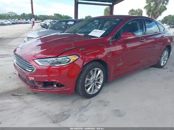 3FA6P0PU2JR257442 2018 FORD FUSION - Image 2