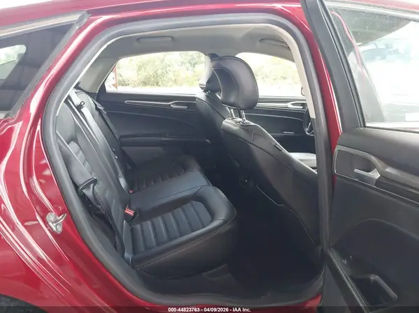 3FA6P0PU2JR257442 2018 FORD FUSION - Image 8