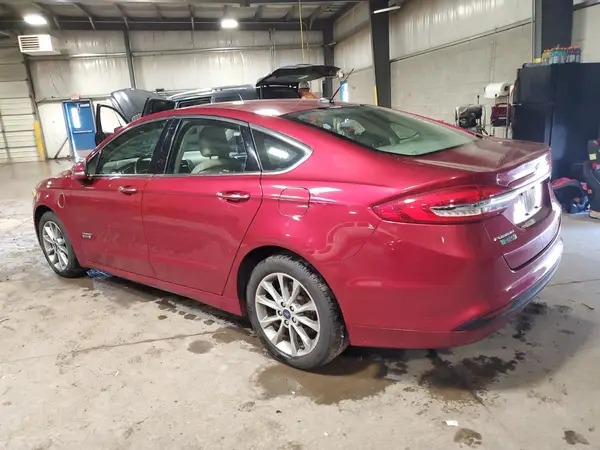 3FA6P0PU2JR275858 2018 FORD FUSION - Image 2