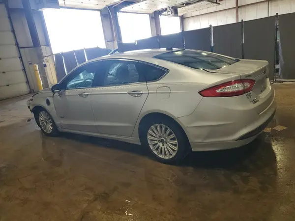 3FA6P0PU3GR141207 2016 FORD FUSION - Image 2