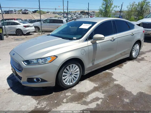 3FA6P0PU3GR160629 2016 FORD FUSION - Image 2