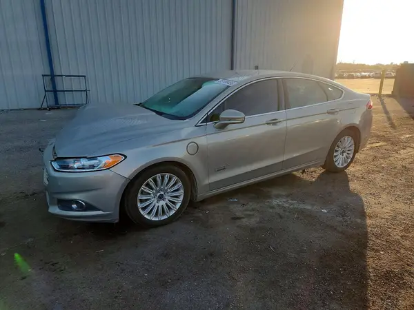 3FA6P0PU3GR163305 2016 FORD FUSION - Image 1