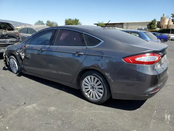 3FA6P0PU3GR226175 2016 FORD FUSION - Image 2