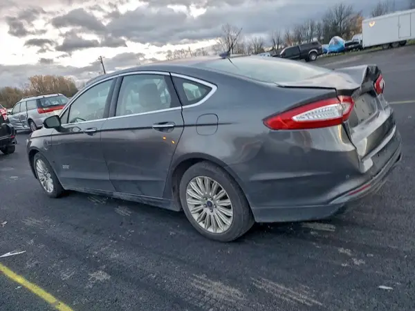 3FA6P0PU3GR233420 2016 FORD FUSION - Image 2