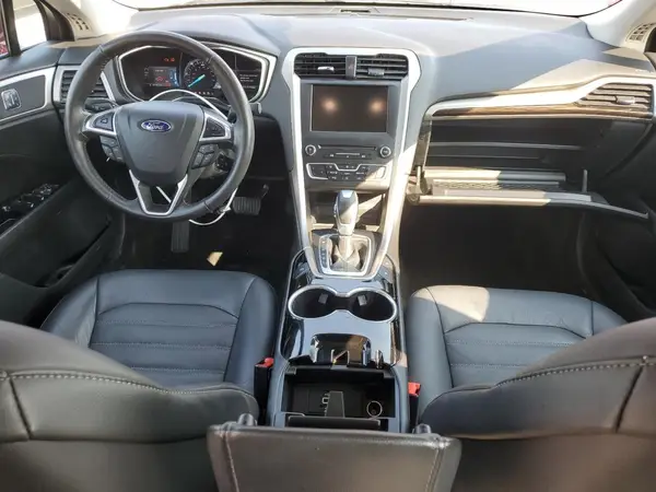 3FA6P0PU3GR240609 2016 FORD FUSION - Image 8