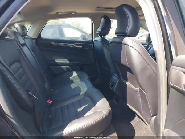 3FA6P0PU3HR183281 2017 FORD FUSION - Image 8